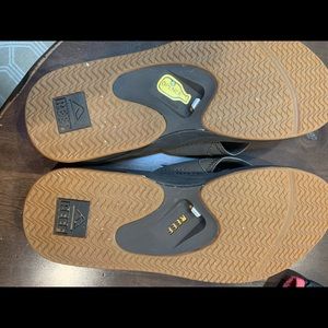 Men’s REEF flip flops